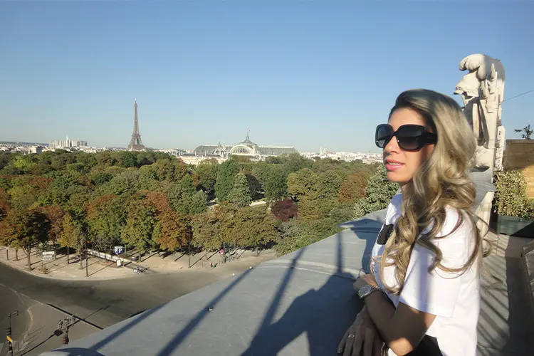 Vista do terraço da suíte Louis XV no Hotel de Crillon