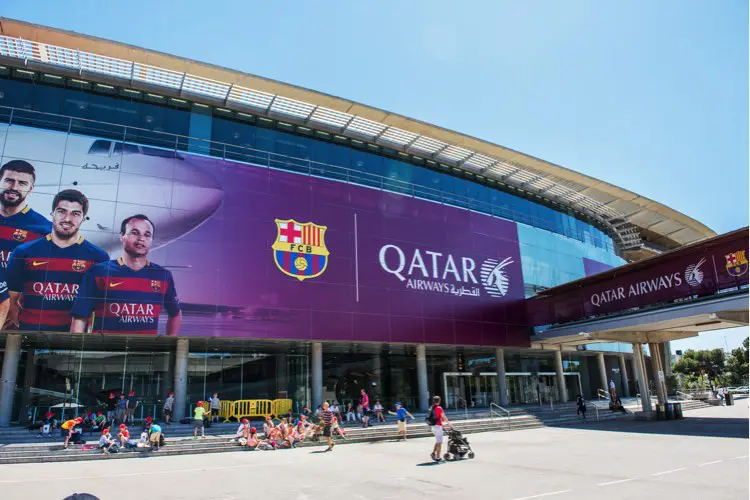 Camp Nou, estádio do Barcelona, em dia de sol