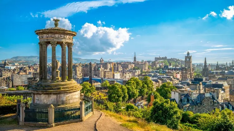 Vista de Calton Hill em Edimburgo