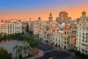 Vista do alto do centro de Valência, em um bate e volta de Madrid