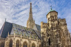 Construção da Catedral de Santo Estêvão, em Viena.