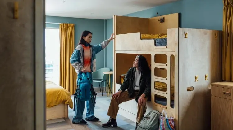 A experiência de como é ficar em hostel depende da hospedagem que escolher.