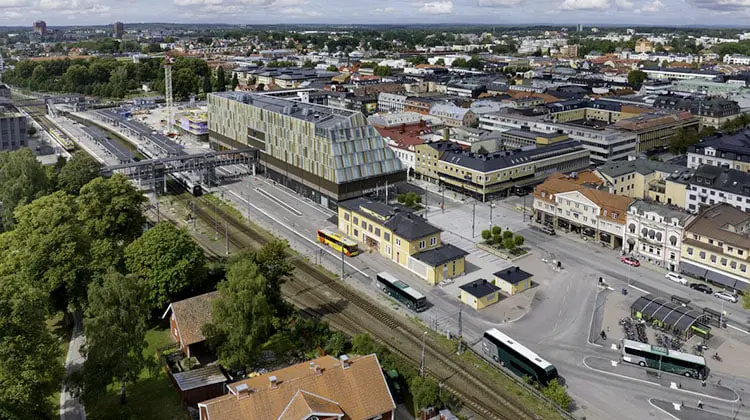 Estação de ônibus de Växjö, na Suécia.