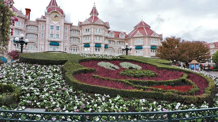 entrada do parque mais visitado da Europa