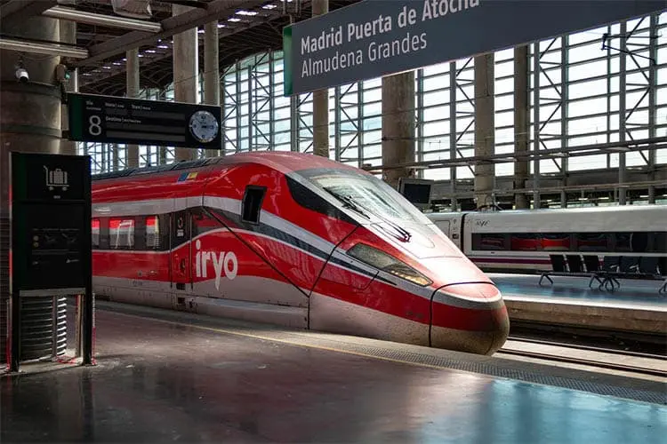 A Iryo é uma das empresas ferroviárias mais populares de trem na Espanha