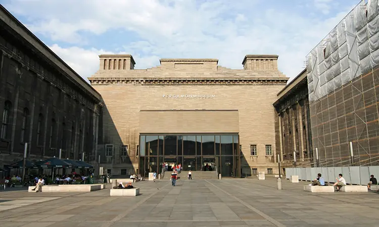 entrada do museu pergamon