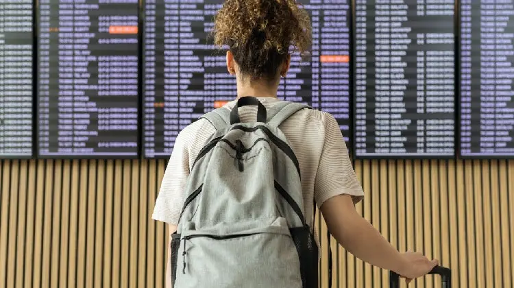 Turista no aeroporto