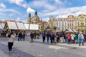 Praga é um dos lugares para viajar na Páscoa.