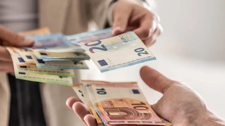Compra de euro na melhor casa de câmbio