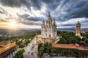 Vista aérea de ponto turístico em Barcelona