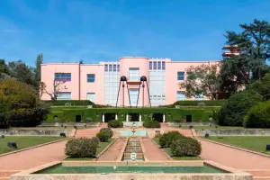 Fachada da Casa de Serralves, no Museu de Arte Contemporânea de Serralves
