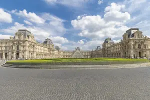 Museu Louvre, em Paris, França
