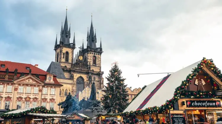 Praga no inverno, mercado de Natal
