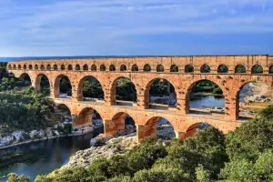 nimes na frança