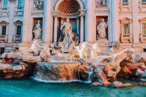 Fontana di Trevi, em Roma, Itália