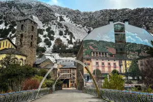 Andorra la Vella, a capital do país que atrai mais turistas para descobrir o que fazer em Andorra