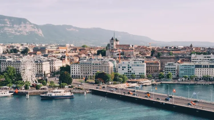 Genebra, Suíça com uma visão panorâmica.