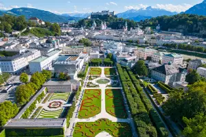 Vista da parte histórica de Salzburg