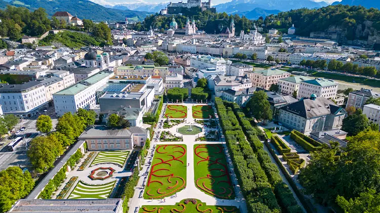 Vista da parte histórica de Salzburg