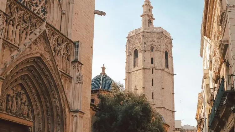 O centro histórico é o melhor lugar onde comer em Valência