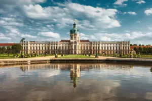 Vista do lago do Palácio de Charlottenburg