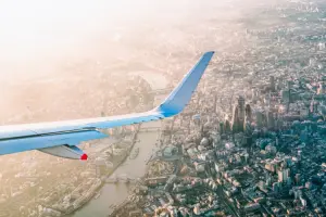 Vista de um avião para Londres, Inglaterra