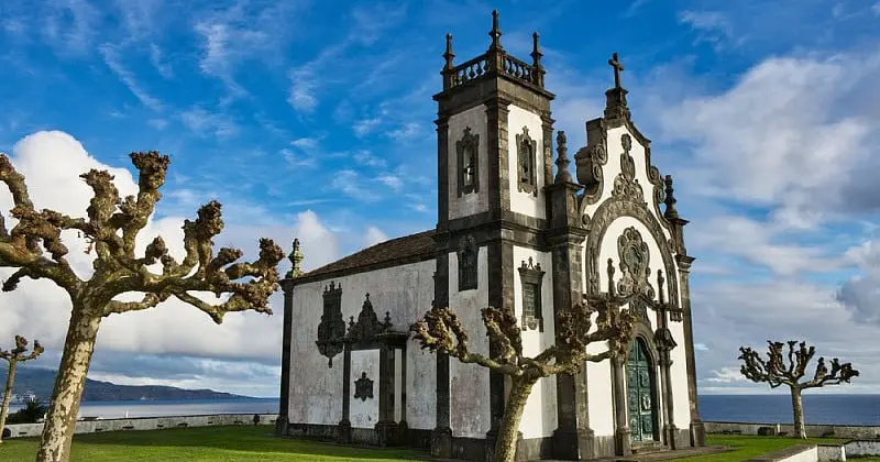 ponta delgada em portugal