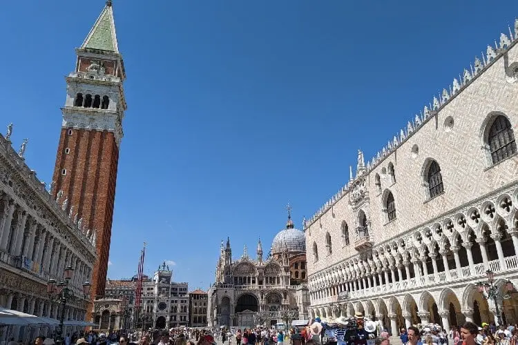 Piazza San Marco, um ponto turístico em Veneza