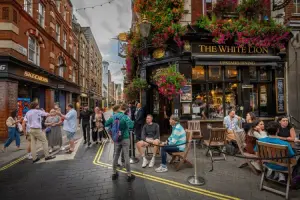 Existem mais de 3.600 pubs em Londres.