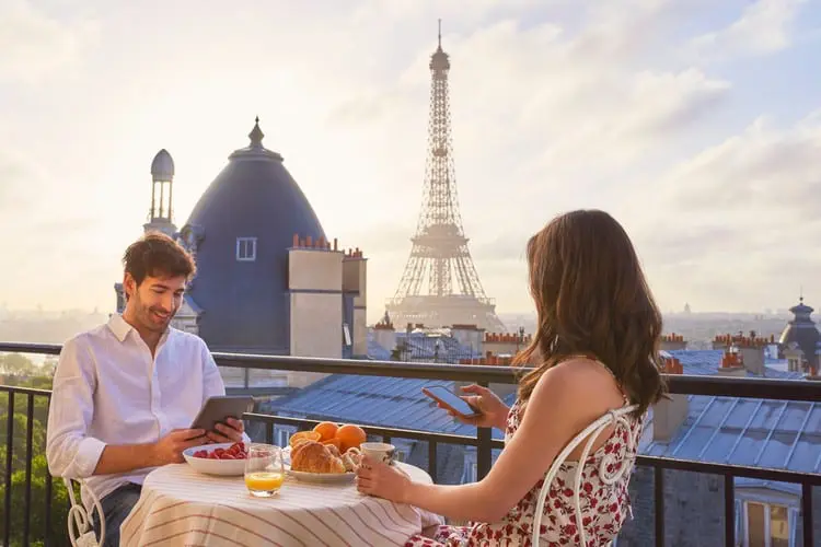 Prefira comer comida caseira ou em restaurantes baratos de Paris