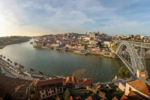 Vista panorâmica para a cidade do Porto Portugal