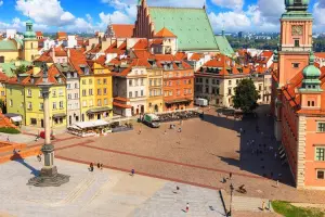 Vista da encantadora Old Town da capital polonesa, Varsóvia.
