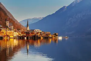 Vilarejo de Hallstatt, na Áustria