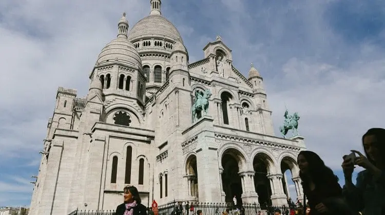 Exterior da Basílica de Sacré Coeur