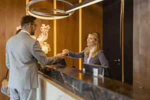 Sala vip em aeroportos permite relaxar antes dos voos.