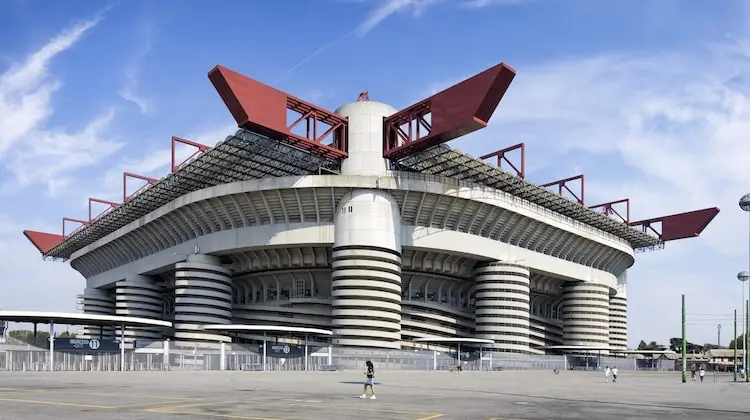 Estádio San Siro, em Milão, na Itália.