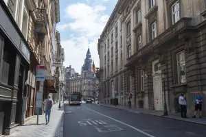 Ônibus não é um transporte em Bruxelas indicado para turistas.