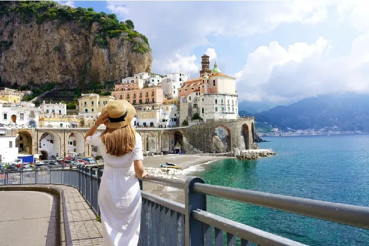 Turista em Amalfi