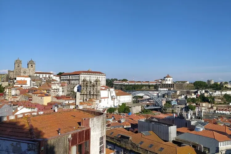 Porto é uma as cidades mais visitadas do roteiro Portugal