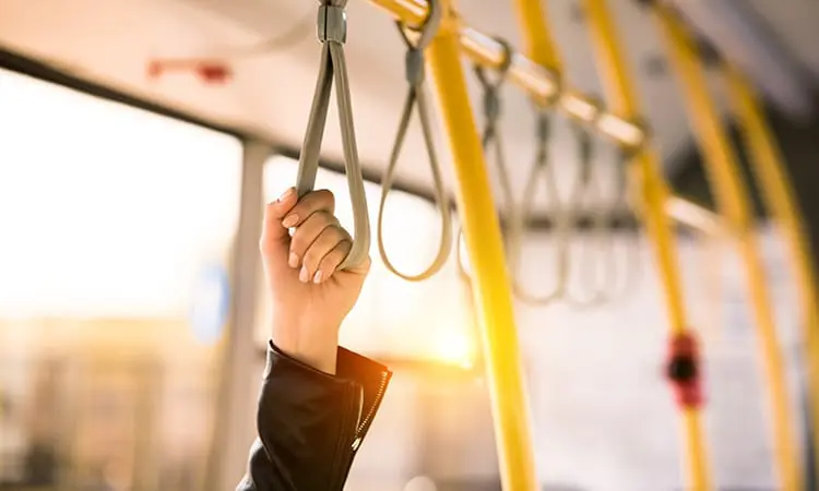 Transporte público para economizar