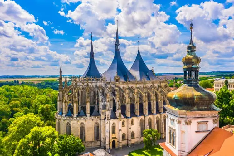 A Catedral gótica de Santa Barbara é destaque de Kutná Hora