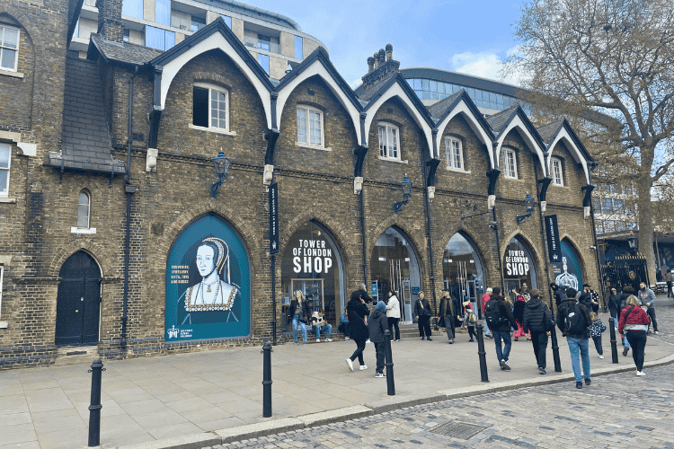 Fachada da Loja de Souvenirs da Torre de Londres