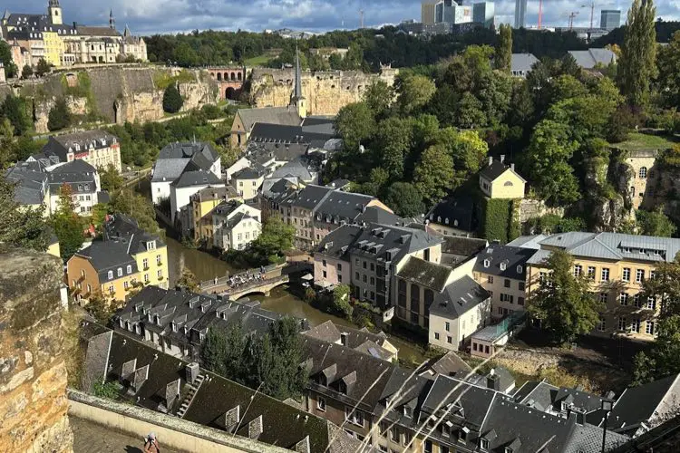Luxemburgo em dia de sol