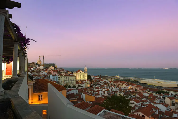 Vista do Miradouro de Santa Luzia