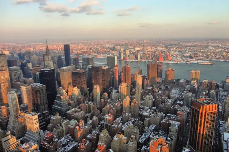 Cidade de Nova York em um fim de tarde