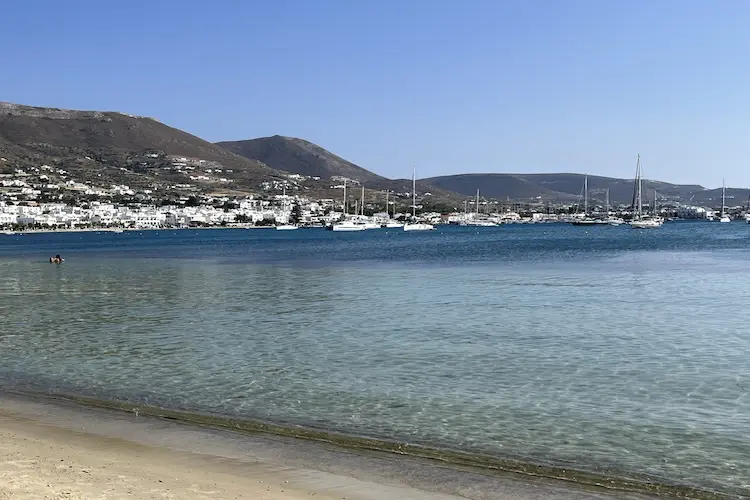 Livadia beach, praia em Paros