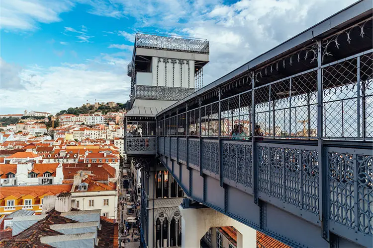 Vista a partir do Elevador de Santa Justa, em Lisboa