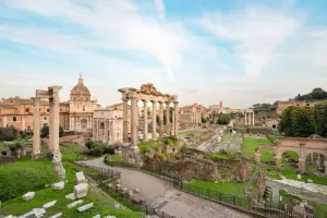 Vista aérea do Fórum Romano em Roma.