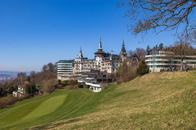 Grand Hotel Dolder no alto de colina, Zurique