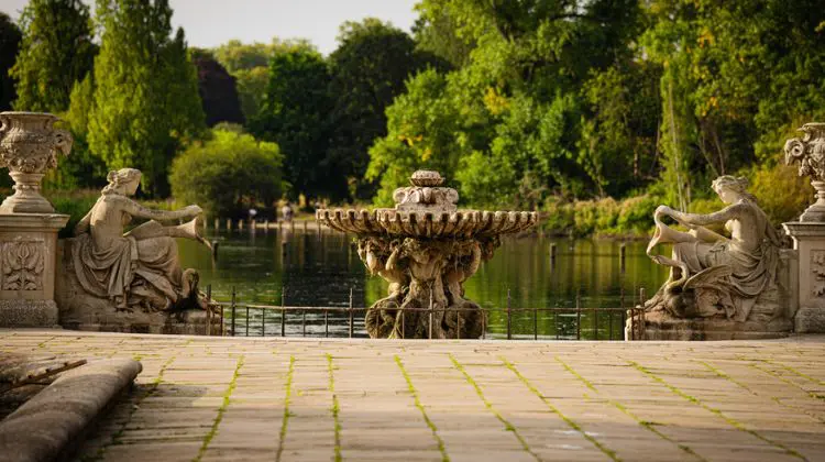 Lago do Hyde Park.